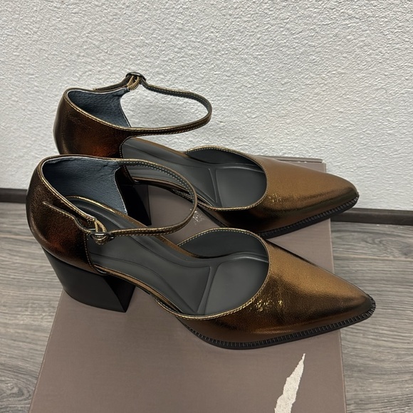 Franco Sarto Diona Ankle Strap Pump In Bronze Leather - Picture 5 of 8